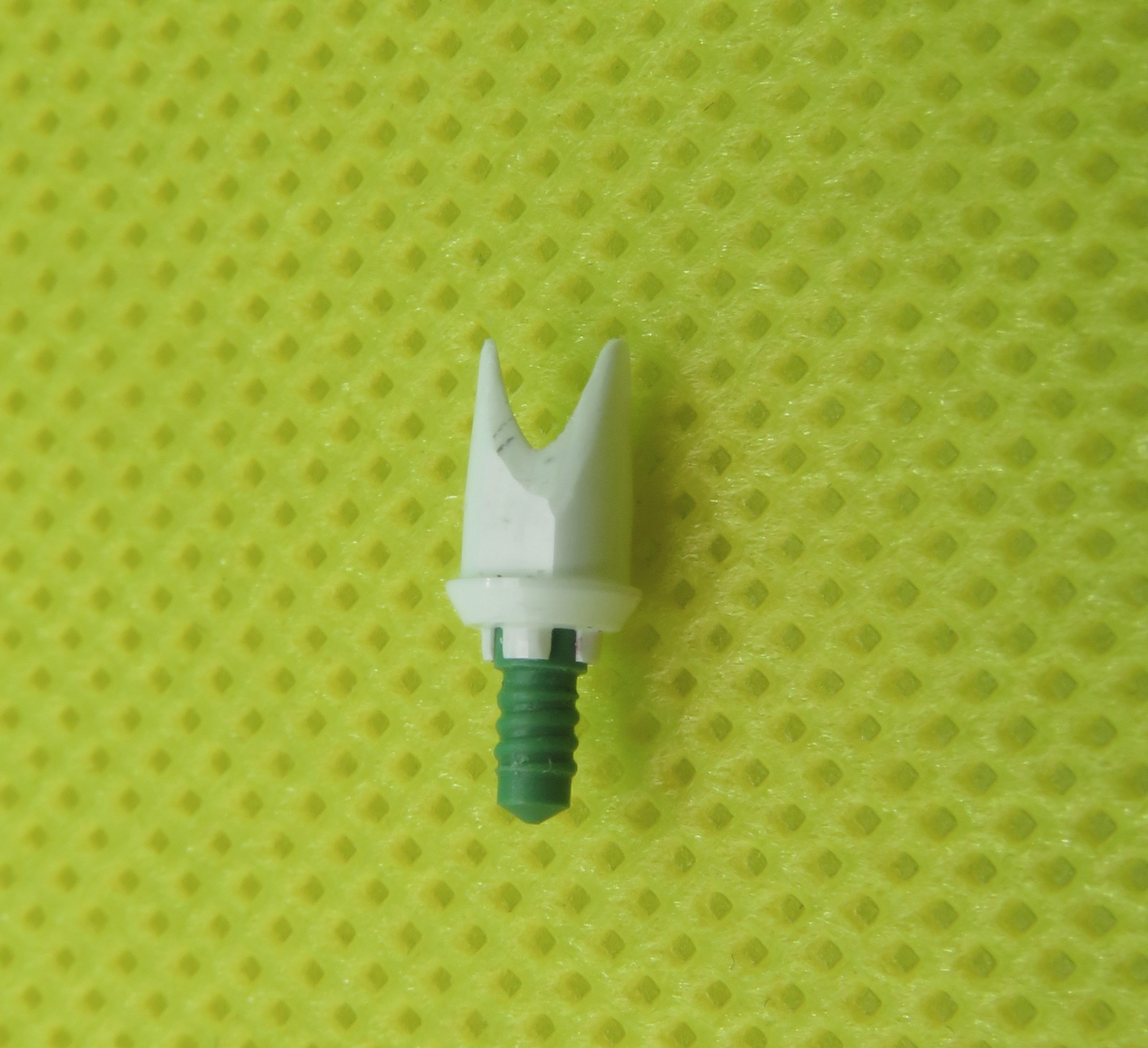 ceramic dental implants