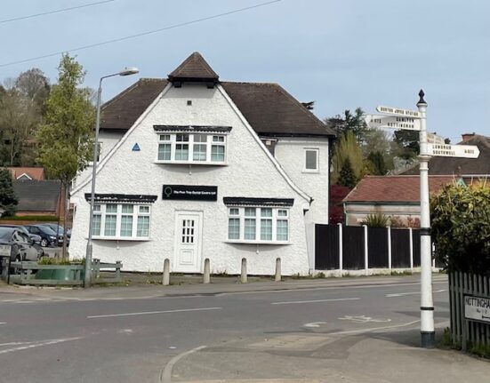 the pear tree dental centre