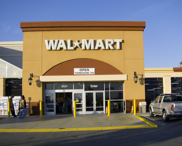 Is Walmart Open on Thanksgiving 2023? Here Are the Store Hours