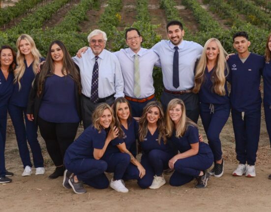 Vineyard Dental Group of Temecula